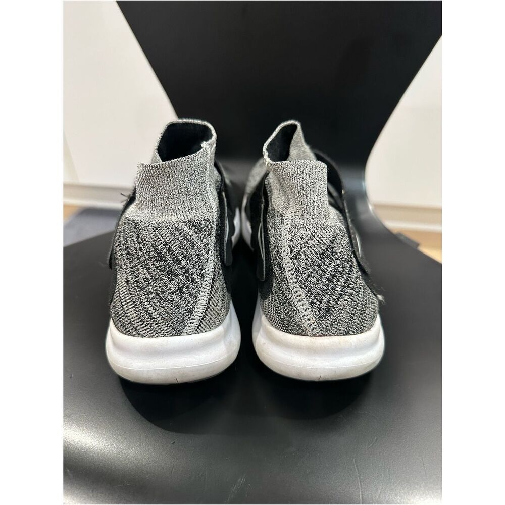 Mens 10.5 Nike Free Grey Knit Slip-On Sneakers with Black Elastic Cross Straps - Picture 3 of 7